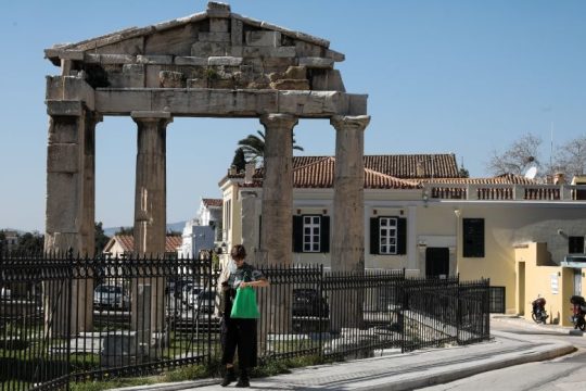Αίθριος καιρός με υψηλές θερμοκρασίες