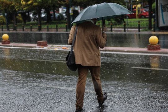 Πρόσκαιρη επιδείνωση του καιρού με βροχές και καταιγίδες