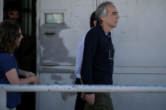 Πάνω από 850 οι υπογραφές καλλιτεχνών, δημοσιογράφων και διανοουμένων για τον Δ. Κουφοντίνα