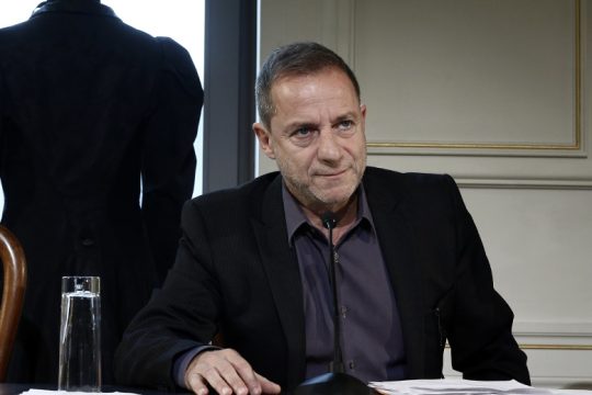 Λιγνάδης: «Χαϊδεύει» Μενδώνη, δεν απαντά στις κατηγορίες
