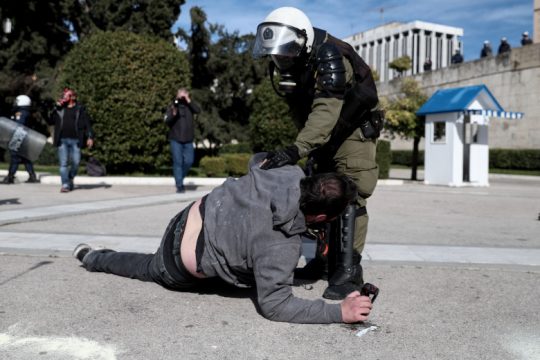Επιστολή-καταπέλτης 60χρονου για ξυλοδαρμό και απειλές από αστυνομικούς