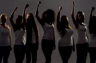 Το κίνημα #metoo κι εμείς οι άντρες: ή αλληλέγγυοι ή συνένοχοι