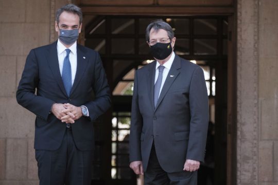 «Εκτός πλαισίου η λύση της Τουρκίας για δύο κράτη στην Κύπρο»