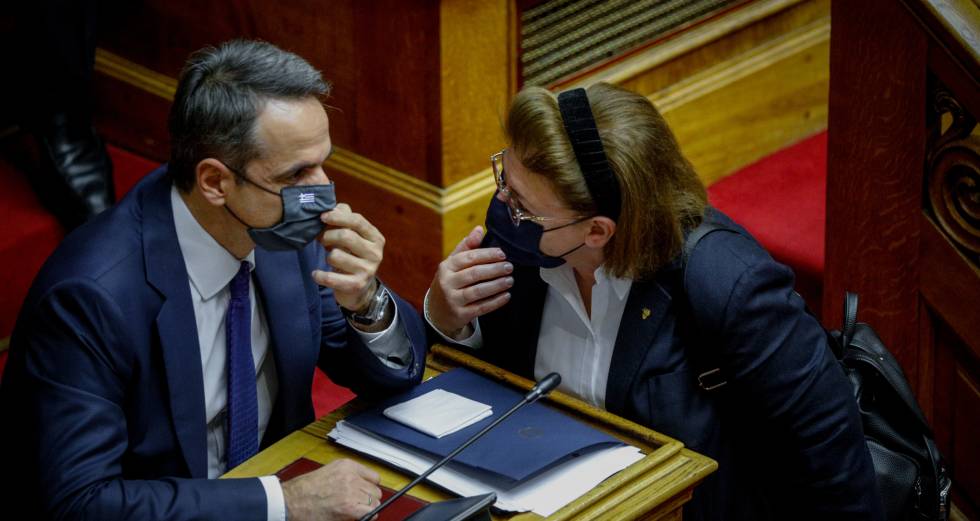 Προσπάθεια διαφυγής απ’ την υπόθεση Λιγνάδη μέσω Βουλής
