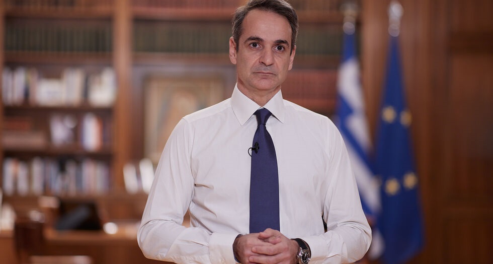 Συνεχίζει την τακτική του «ράβε -ξήλωνε» η κυβέρνηση