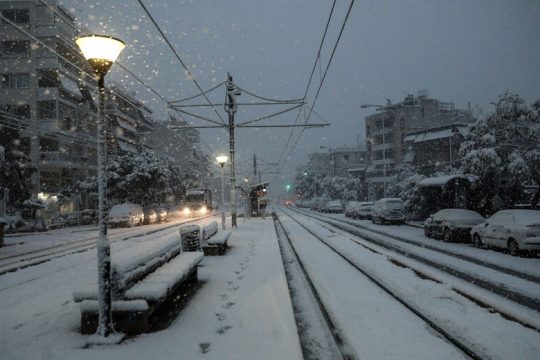 Επιτελική αποτυχία και στα μέσα μαζικής μεταφοράς