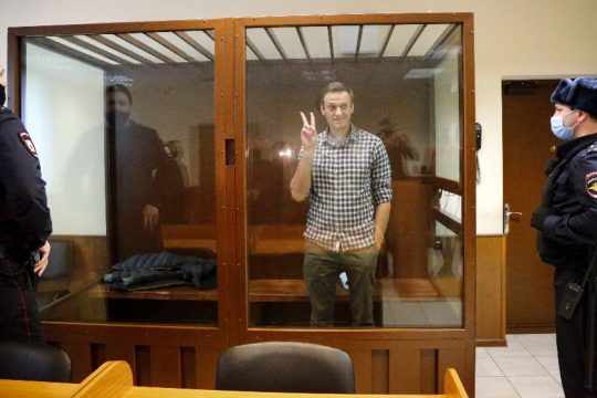 Απέρριψαν την έφεση Ναβάλνι και μείωσαν την ποινή του κατά ενάμιση μήνα