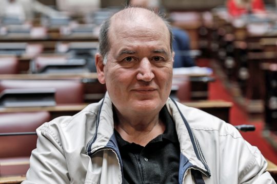Φίλης: Περικοπές εισακτέων στη χειρότερη χρονιά για τους μαθητές Γ’ Λυκείου