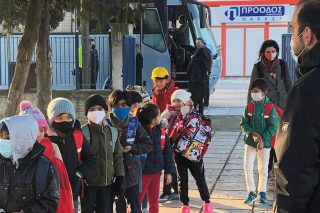Αντιδράσεις για τα προσφυγόπουλα από δημοτικό σχολείο στη Νυμφόπετρα