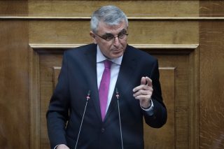 Αμηχανία για την επόμενη μέρα