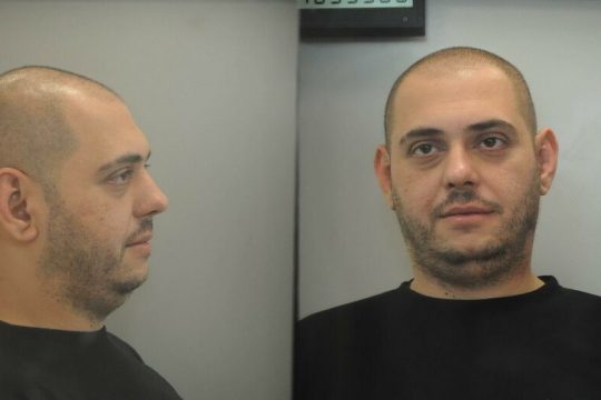Το 2019 δεν τον έβρισκαν… το 2021 τον αποφυλακίζουν