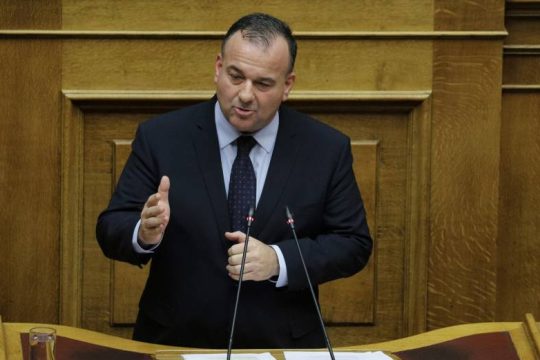 Με κορονοϊό ο βουλευτής Γιάννης Παππάς – Σε καραντίνα στελέχη της Ν.Δ.