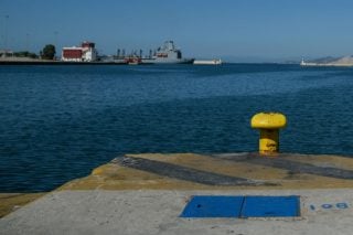 Βρέθηκε πτώμα μέσα στο λιμάνι του Πειραιά