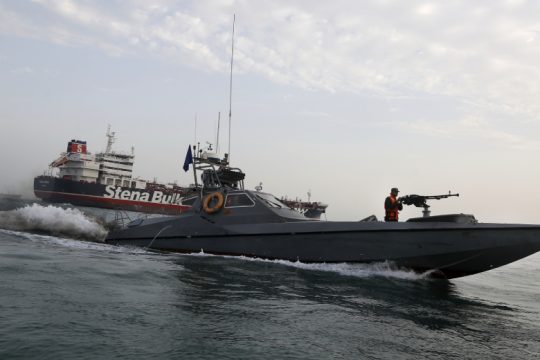 «Επίθεση του Ιράν» σε πλοίο ισραηλινής ιδιοκτησίας στον κόλπο του Ομάν