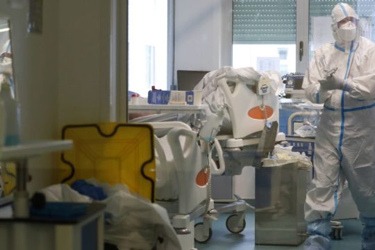 «Θερίζει» ο κορονοϊός στην Πορτογαλία