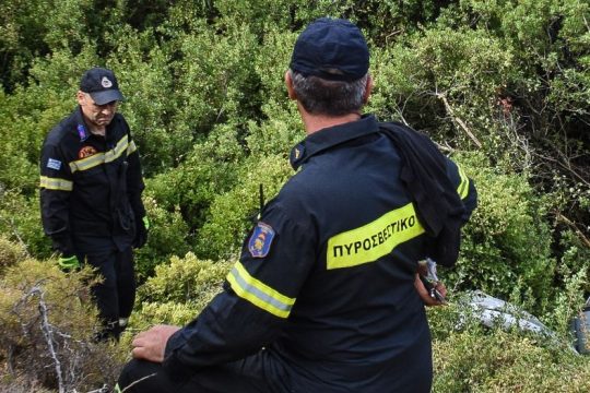 Επιχείρηση διάσωσης ορειβάτη που έπεσε σε φαράγγι στην Πάρνηθα