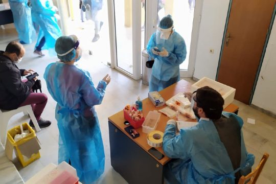 «Μεταλλαγμένα» 16 κρούσματα από το Λασίθι – Συνολικά 38 στην Κρήτη