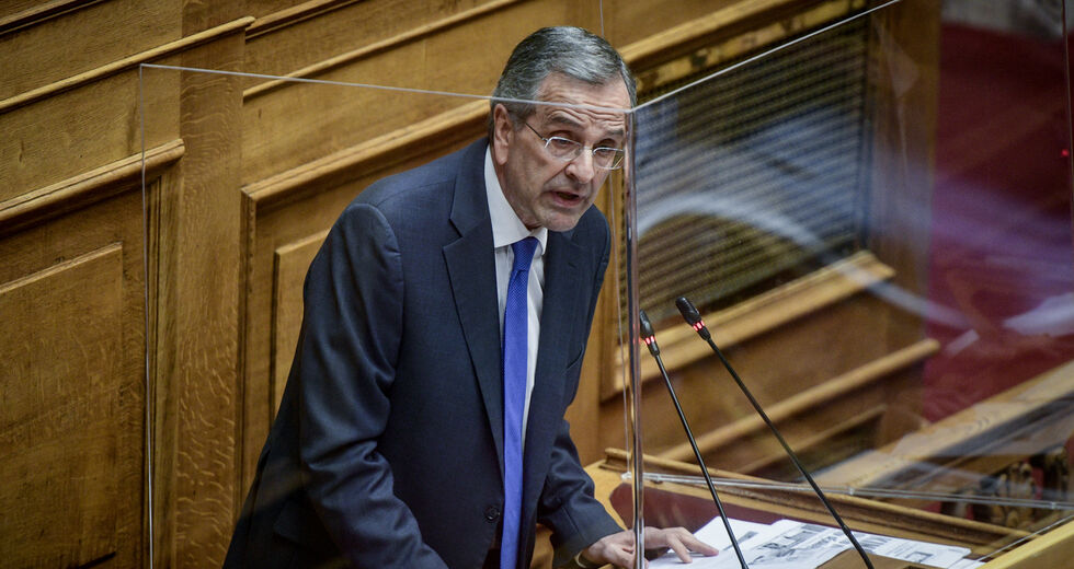 «Ακραίο» θεωρεί τον Σαμαρά ο Μητσοτάκης