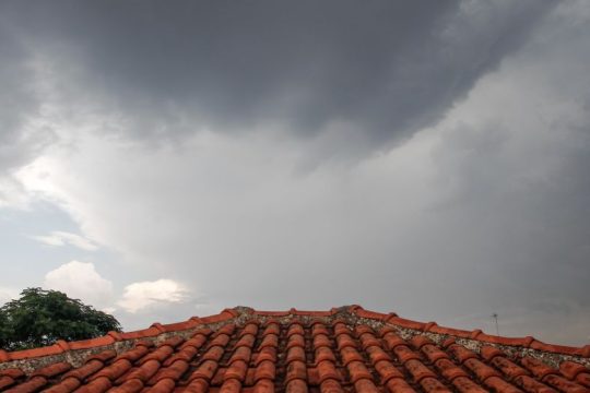 Ισχυρές βροχές και καταιγίδες
