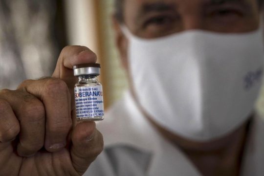 Δύο εμβόλια στη μάχη κατά του COVID-19 ετοιμάζει η Κούβα