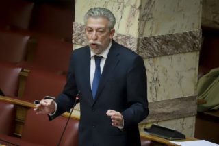 Τον κατηγορούσαν και τώρα τον ακολουθούν!