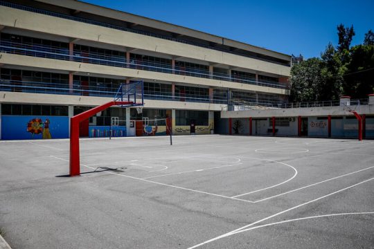 Κρήτη: Νέα κρούσματα σε μαθητές γυμνασίων και λυκείων