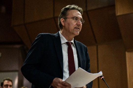 Κύριε Γεωργιάδη, ψηφίσατε φωτογραφικό νόμο για τον Κουφοντίνα, όχι για τον Μιχαλολιάκο