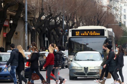 Κλίμα σκληρού λοκντάουν ξανά στη Θεσσαλονίκη