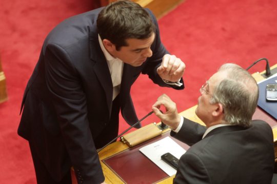 Τσίπρας με Τασούλα, μετά την επιστολή για αντικοινοβουλευτική συμπεριφορά