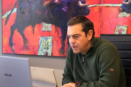 Τσίπρας: Με 10.000 μόρια δεν θα γίνεσαι μηχανικός, με 10.000 ευρώ θα γίνεσαι