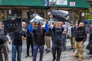 Παραπλανά η Uber, για να μην πληρώσει