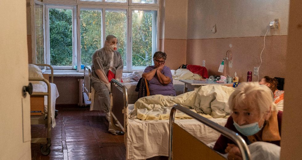 Ένας νεκρός και ένας τραυματίας από έκρηξη σε νοσοκομείο στην Ουκρανία