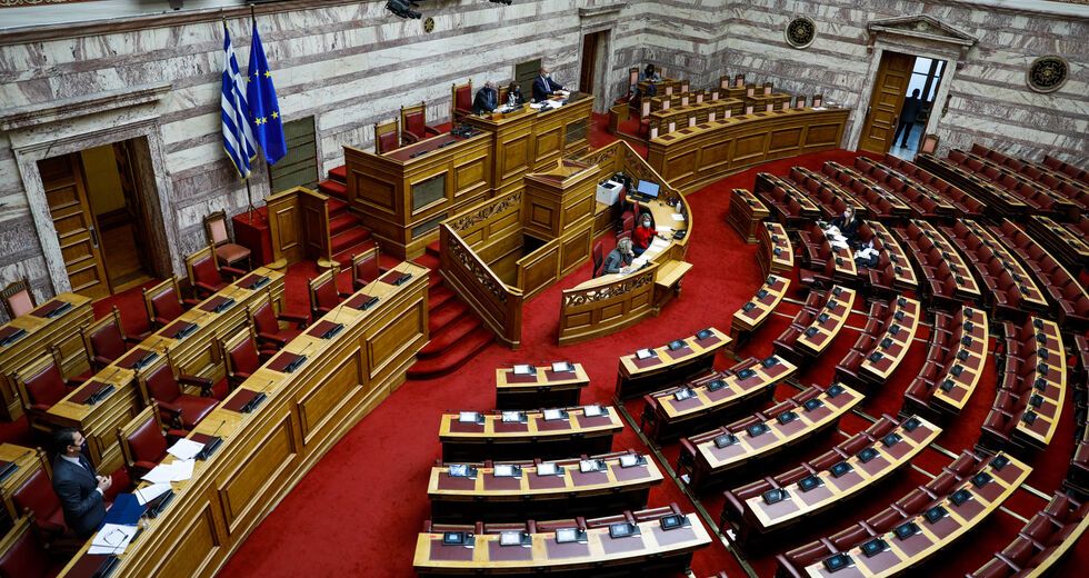 Δριμεία κριτική για ΕΡΤ, ΜΜΕ και κακοκαιρία