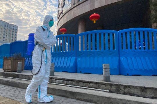 Επιμένει γερμανικό πανεπιστήμιο για σύνδεση της Covid-19 με τη Γουχάν
