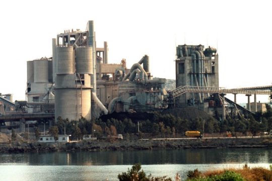 Απειλούν με σβήσιμο φουγάρων