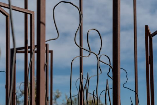 «Διερχόμενοι» ήρωες της καθημερινότητας