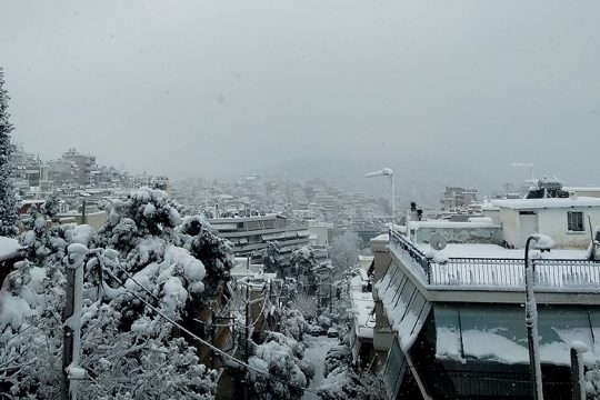 Βάζουν τώρα τον στρατό για να βγει από το σκοτάδι η Αττική