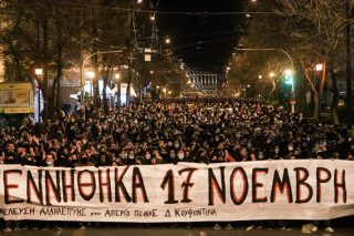 Μια σπίθα είναι αρκετή για να πιάσει φωτιά