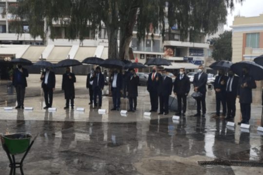 Κρήτη: Λιτές και υπό βροχή οι εκδηλώσεις για την 25η Μαρτίου