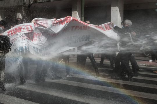 Η αστυνομική αντλία εν Ελλάδι