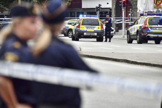 20χρονος μαχαίρωσε οκτώ άτομα στη Σουηδία