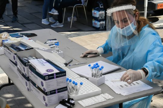 Κλείνει εργοστάσιο στον Αυλώνα λόγω κρουσμάτων κορονοϊού