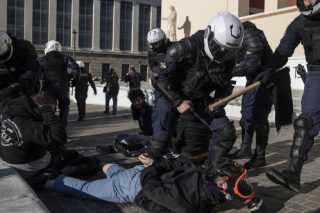 Το μήνυμα είναι να κάτσουμε φρόνιμα…