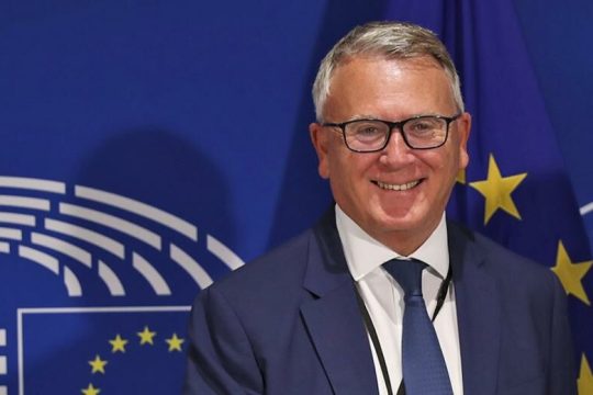 «Να σπάσουμε τον κύκλο της παιδικής φτώχειας»