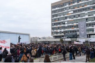 Σχέδιο… Μr. Bean από Χρυσοχοΐδη για την εκκένωση του ΑΠΘ
