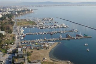 Φουρτούνες στον ΣΥΡΙΖΑ Θεσσαλονίκης με τη μαρίνα Καλαμαριάς
