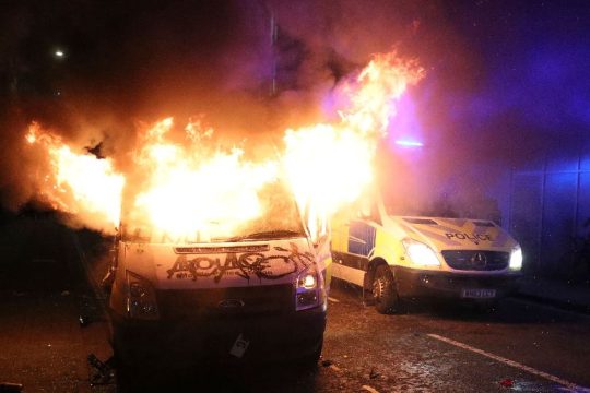 Επεισοδιακή διαμαρτυρία κατά των υπερεξουσιών της αστυνομίας στο Μπρίστολ