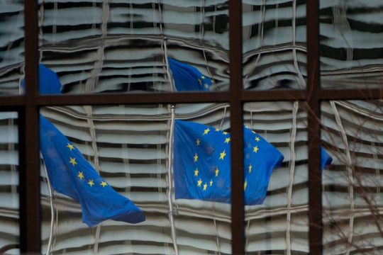 Κομισιόν: Συνεχίζεται ως το 2023  η ευέλικτη δημοσιονομική πολιτική