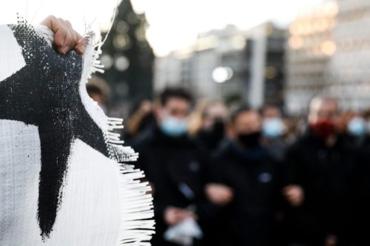 Καταρρίπτοντας τις ψευδείς αναφορές μία προς μία