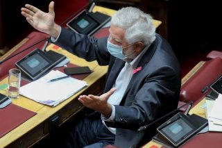 Οι αμετανόητοι βγαίνουν στην αντεπίθεση!